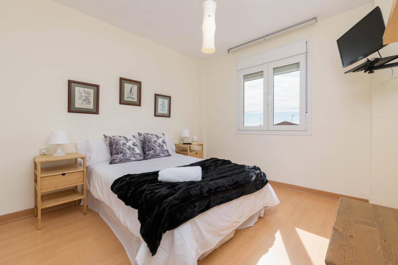 La Cala Del Moral Wintowinrentals 1St Linea De Playa Vista Al Mar Y Piscina מראה חיצוני תמונה